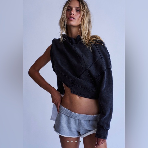 Free People intercept pullover. Washed Black. EUC. Small. - Picture 6 of 11